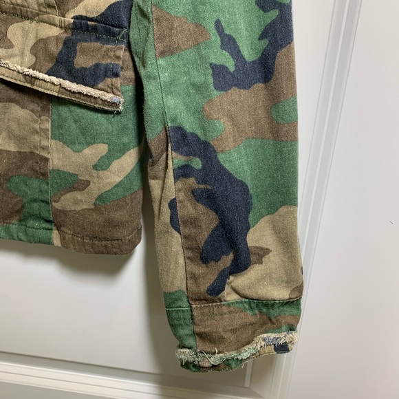 Women’s Rothco Camo Distressed Jacket - Picture 5 of 5